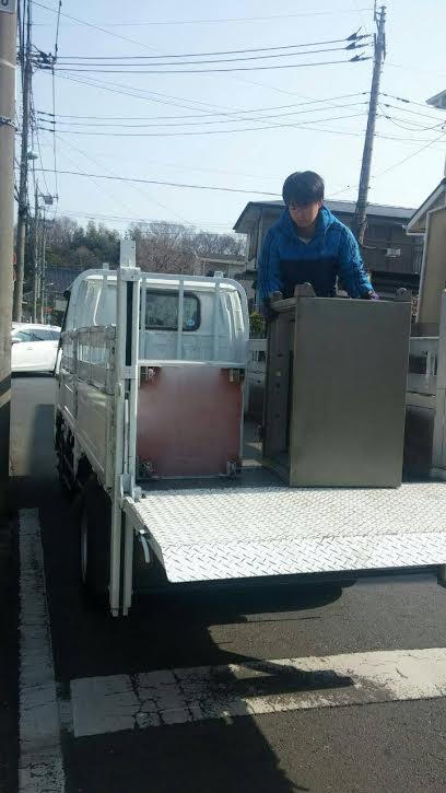 ２００キロの金庫の撤去作業を致しました☆